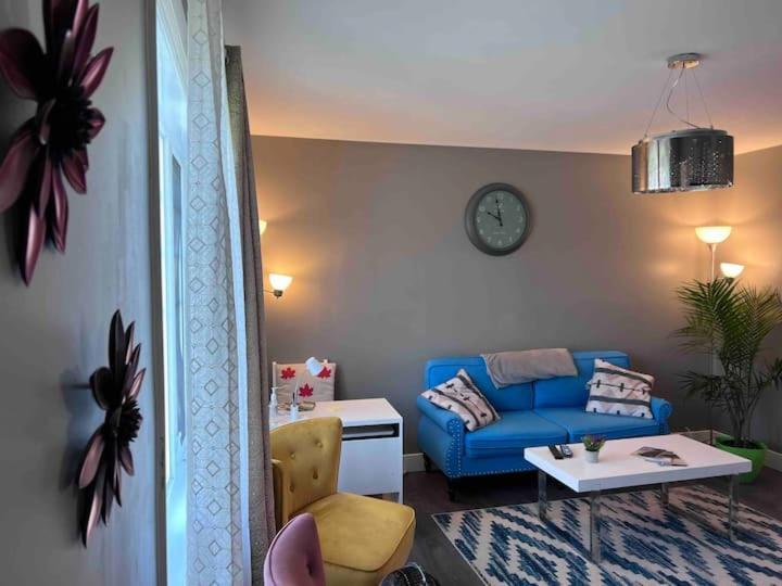 Maison Chaleureuse, Energetique Et Florale Шербрук Екстер'єр фото